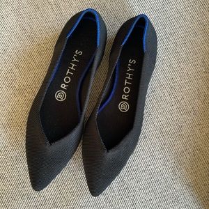 Size 7 Rothy’s flats